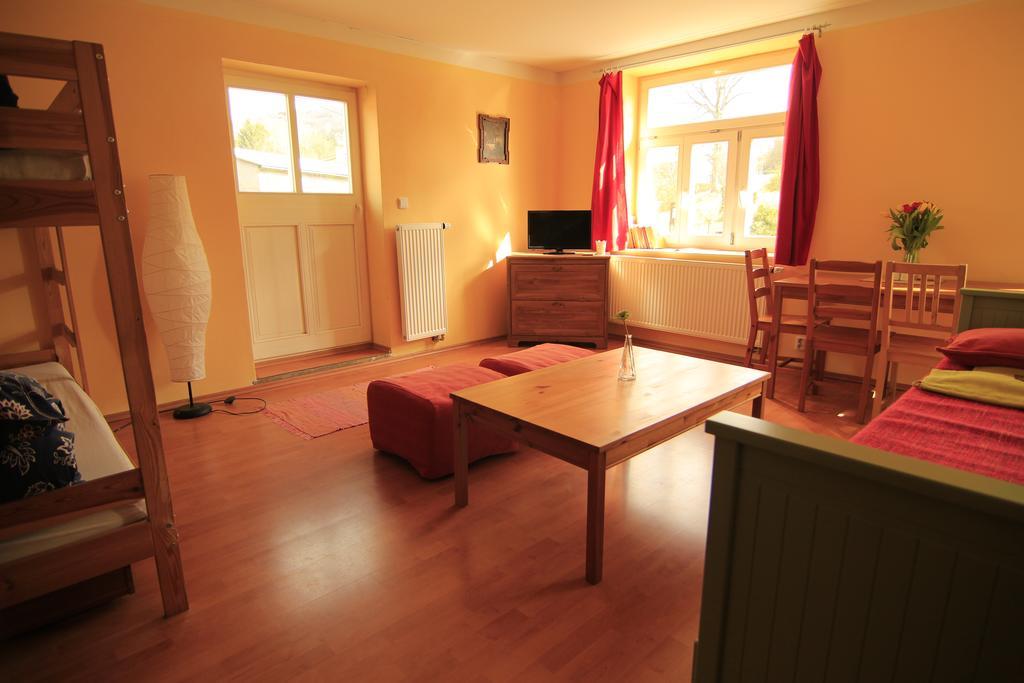 Stara Mlekarna Hotel Kytlice Kültér fotó