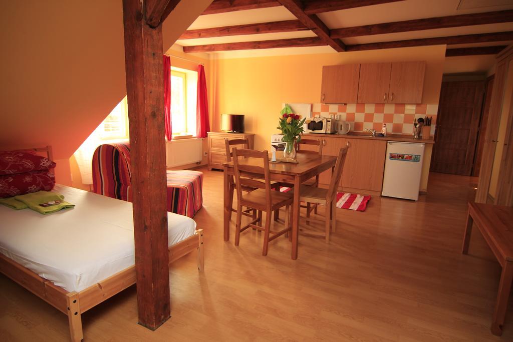 Stara Mlekarna Hotel Kytlice Kültér fotó